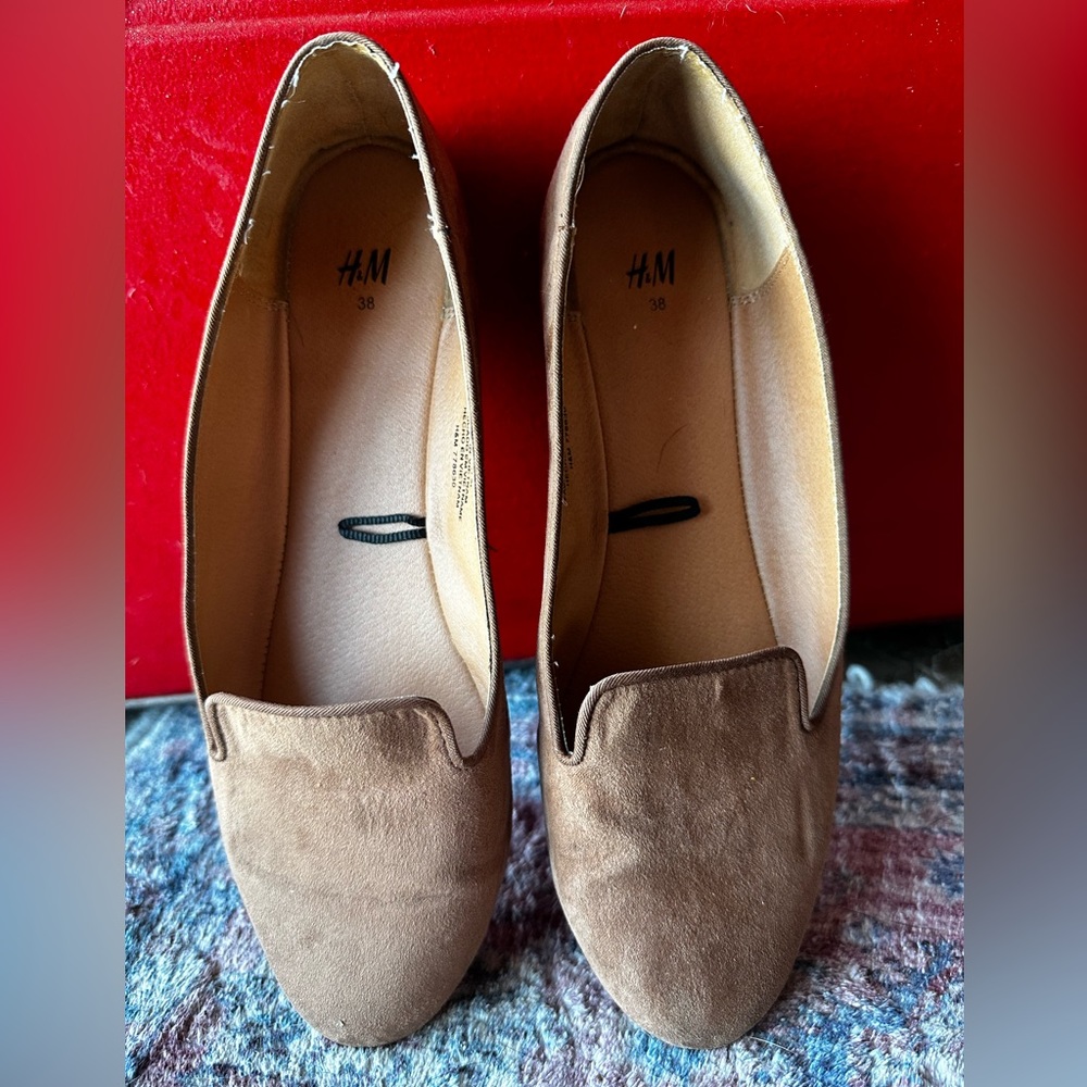 Brown H&M flats